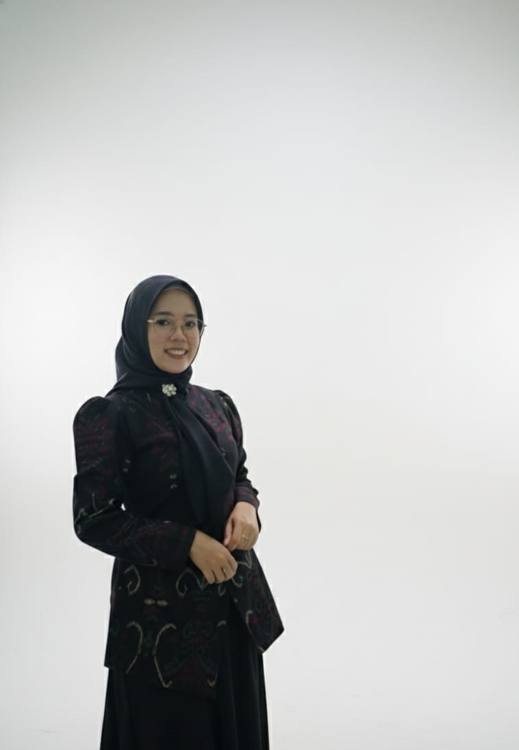 Lestari, Retnaning Muji